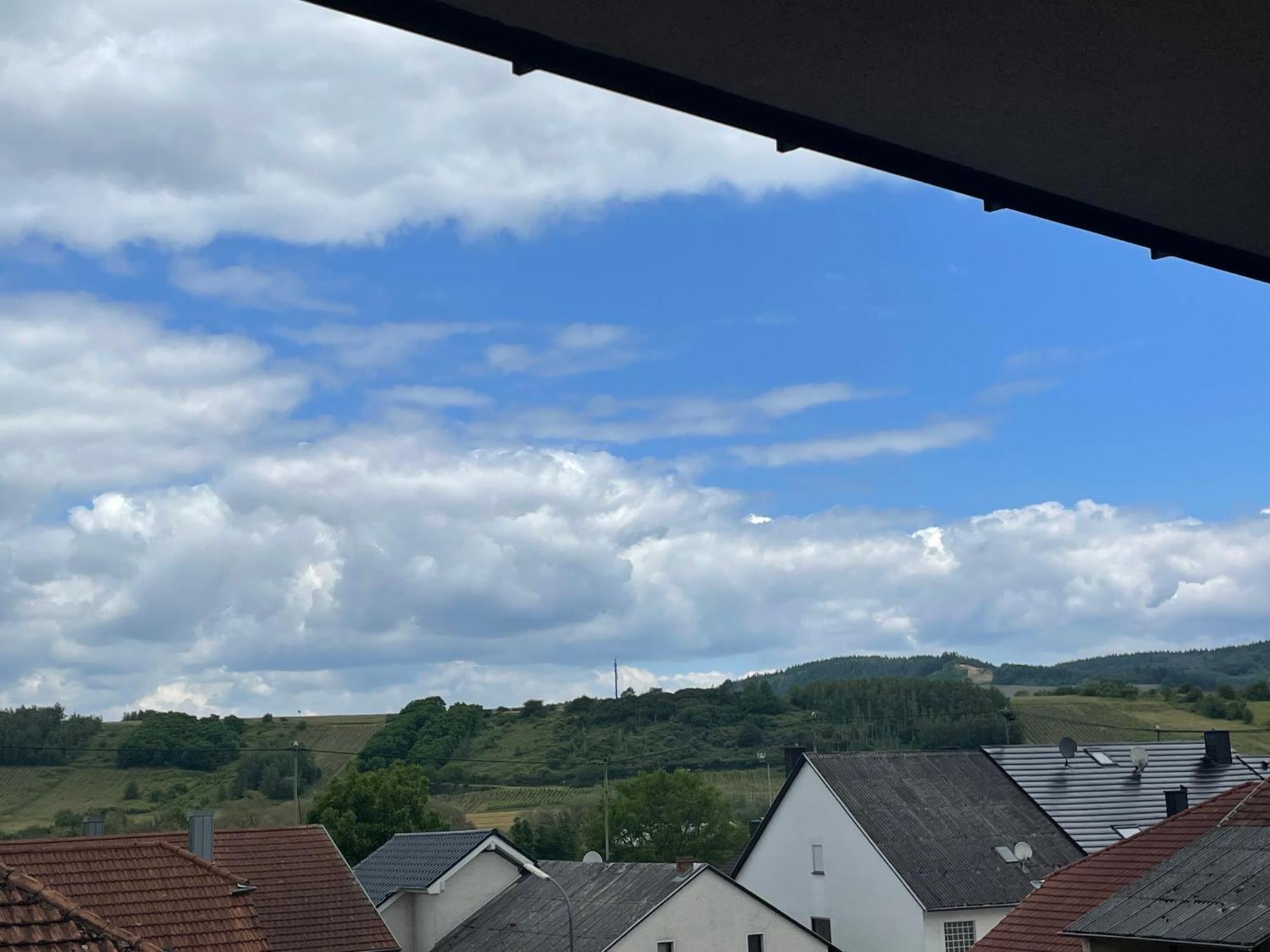 Ferienwohnungen Im Kimmelreich Irsch Bagian luar foto