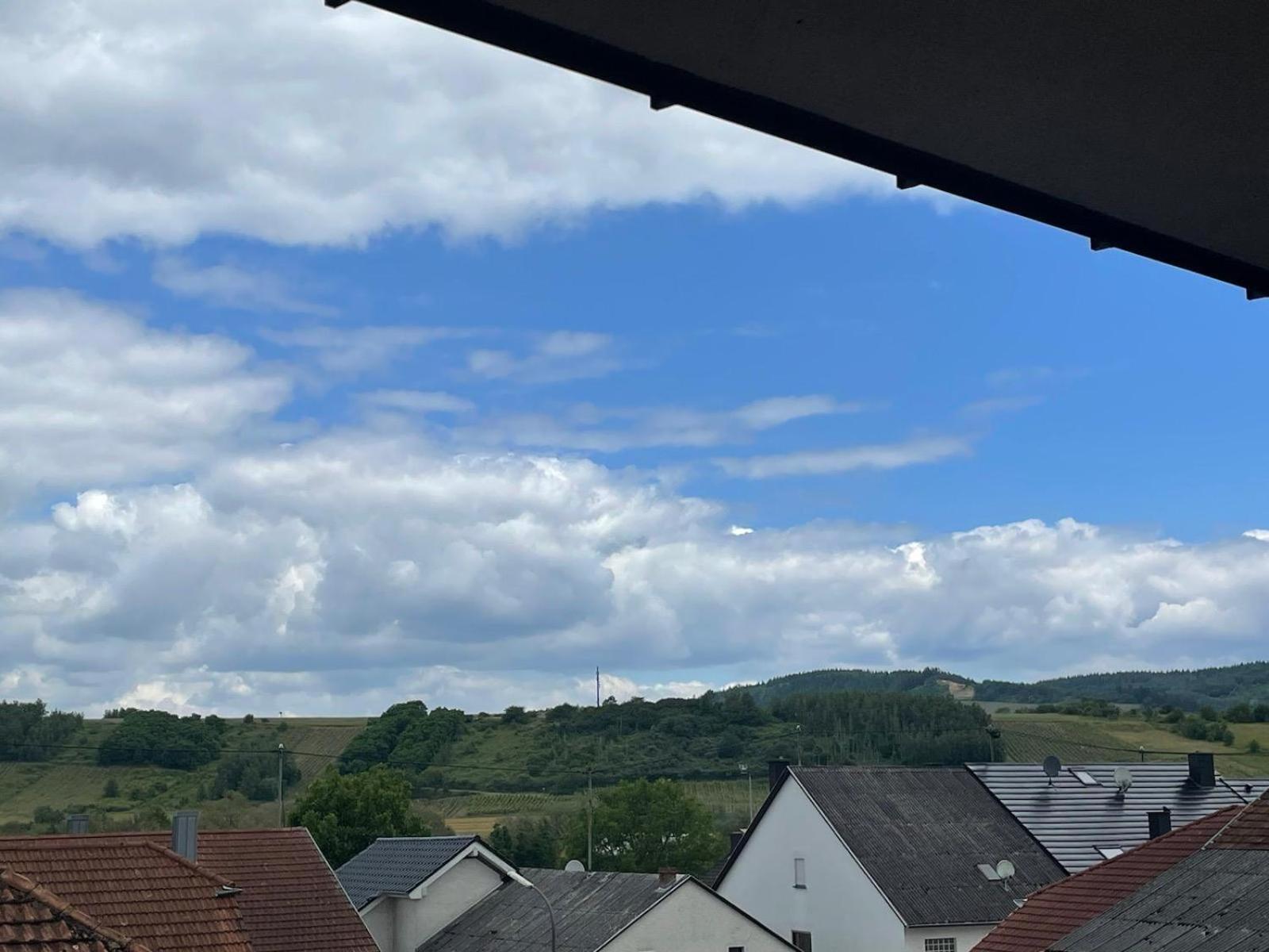 Ferienwohnungen Im Kimmelreich Irsch Bagian luar foto