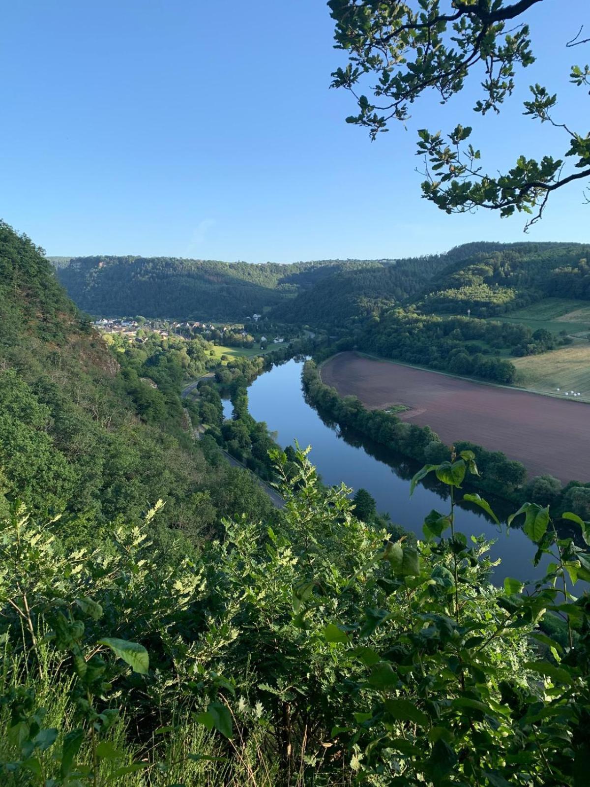 Ferienwohnungen Im Kimmelreich Irsch Bagian luar foto